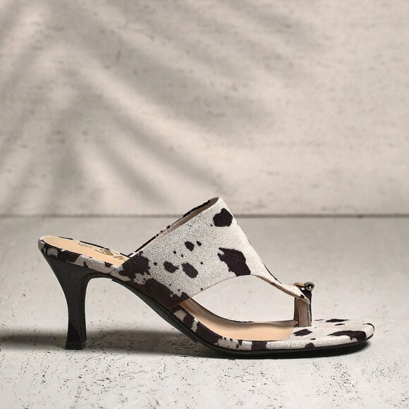 Multicolor Funky Women's Cow Print Toe Ring Thick Band Thong Heeled Sandals - Picture 6 of 6